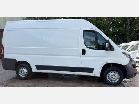Peugeot Boxer 2.0 BlueHDi 335 Professional Panel Van 5dr Diesel Manual L2 H2 Euro 6 (130 18