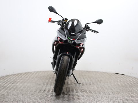Aprilia Tuono 660 TUONO 660 FACTORY 5