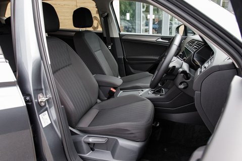 Volkswagen Tiguan Allspace LIFE TSI DSG 34