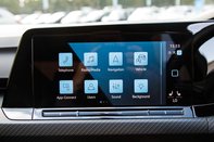 Volkswagen Golf R-LINE TSI 16