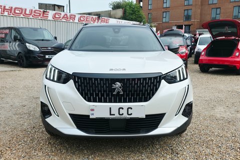 Peugeot 2008 1.2 PURETECH S/S GT LINE STUNNING CAR! APPLE CARPLAY! ANDROID AUTO! 3