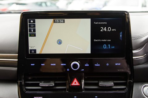 Hyundai IONIQ FIRST EDITION MHEV 19