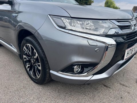 Mitsubishi Outlander 2.0h 12kWh 4hs CVT 4WD Euro 6 (s/s) 5dr 12