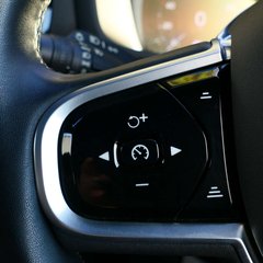 Volvo V60 2.0 V60 R-Design B3 MHEV Auto 5dr 1