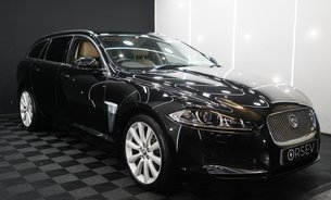 Jaguar XF D V6 PREMIUM LUXURY SPORTBRAKE One Owner Full History Rev Cam  8