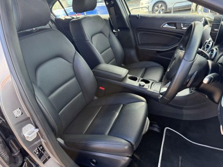 Mercedes-Benz A Class 2.1 A200d Sport (Premium Plus) 7G-DCT Euro 6 (s/s) 5dr 26