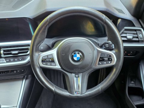 BMW 3 Series 2.0 318d M Sport Auto 5dr 13