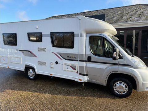 Elddis Majestic 155 FIXED BED 4 BERTH BIG SPEC COACH BUILT 31