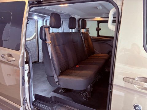 Ford Transit Custom 2.0 320 EcoBlue Limited Crew Van Auto L1 H1 Euro 6 (s/s) 5dr 22