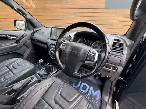 Isuzu D-Max 1.9 D-Max Blade 4WD 27