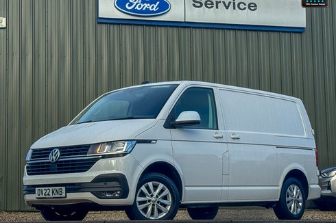 Volkswagen Transporter SWB L1H1 Low Roof Highline T28 Air Con Alloys Sensors EURO 6