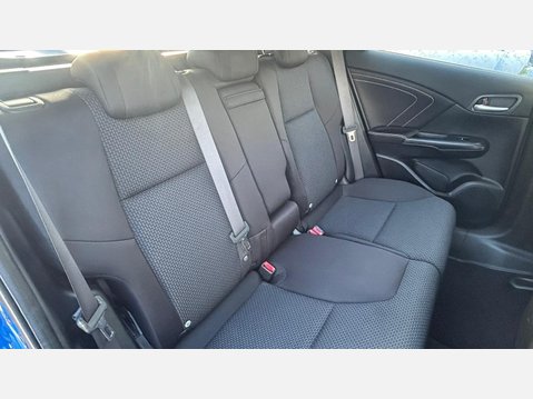 Honda Civic 1.6 i-DTEC SE Plus Tourer Euro 5 (s/s) 5dr 18