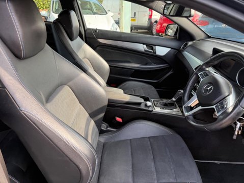 Mercedes-Benz C Class 2.1 C220 CDI AMG Sport Edition G-Tronic+ Euro 5 (s/s) 2dr 10