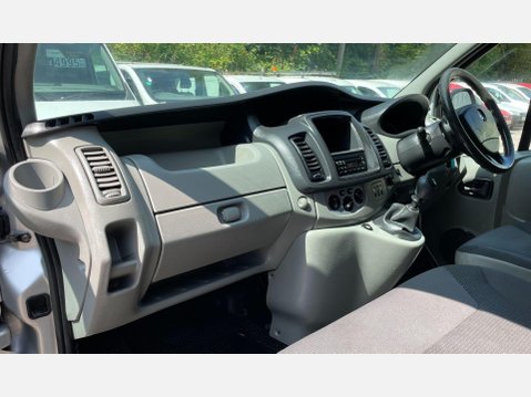 Vauxhall Vivaro 2.0 2900 CDTi FWD L1 4dr 31