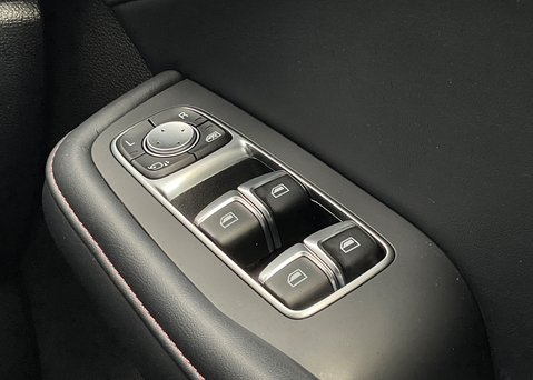 MG HS 1.5 T-GDI EXCITE 18