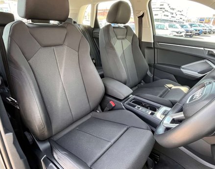 Audi Q3 1.5 Q3 Sport 35 TFSI Semi-Auto 5dr 69