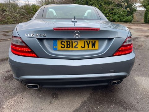 Mercedes-Benz SLK 1.8 SLK 250 AMG Sport BlueEfficiency Auto 2dr 6