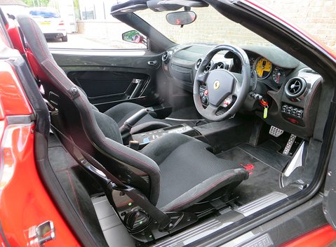 Ferrari 430 Scuderia Spider 16M 8