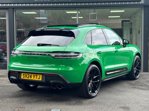 Porsche Macan GTS PDK 12