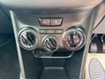 Peugeot 208 1.2 VTi Style Euro 5 3dr 34