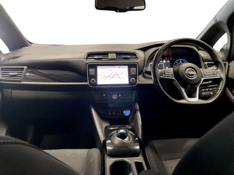 Nissan LEAF 39kWh N-Connecta Hatchback 5dr Electric Auto (150 ps) Cruise Control 19