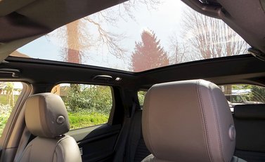 Land Rover Discovery HSE 15