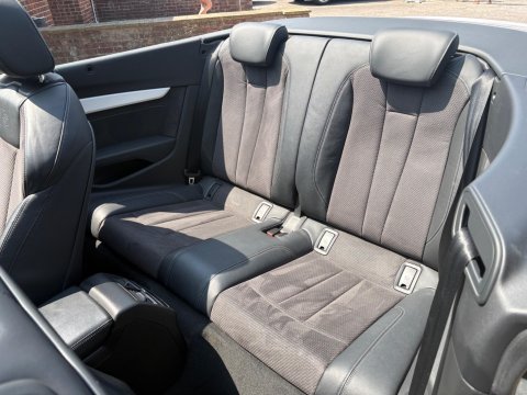 Audi A5 TFSI S LINE MHEV 19