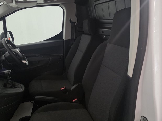 Fiat Doblo Doblo 1.5 BlueHDi 1000kg 100 Van 17