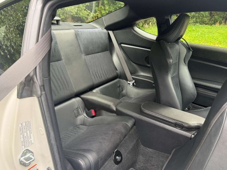 Toyota GT86 2.0 GT86 Professional D-4S 2dr 21