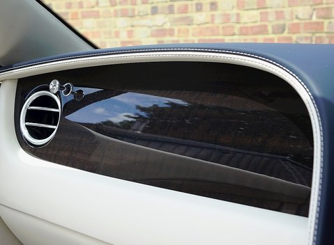 Bentley Continental GT V8 S Convertible 13