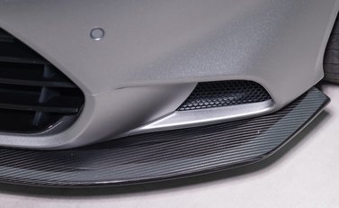 Aston Martin Vanquish V12 34