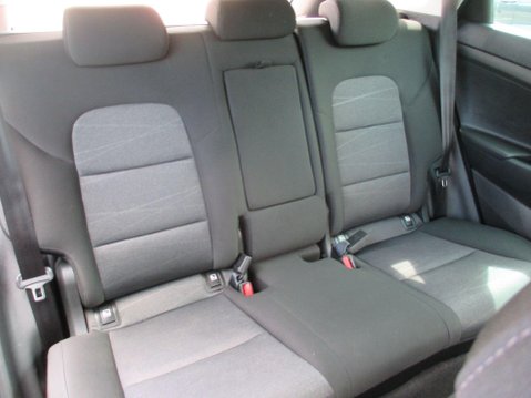 Hyundai TUCSON 1.6 GDi SE Nav Euro 6 (s/s) 5dr 28