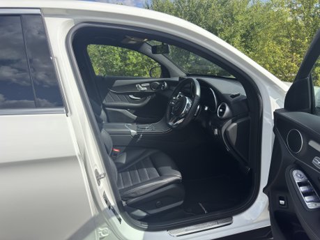Mercedes-Benz GLC GLC 220D 4M AMG Line Premium Plus Coupe Auto Diesel SUNROOF/MEMORY SEATS 6