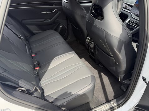 BYD Seal U 1.5 DM-i Boost 5dr Auto 33