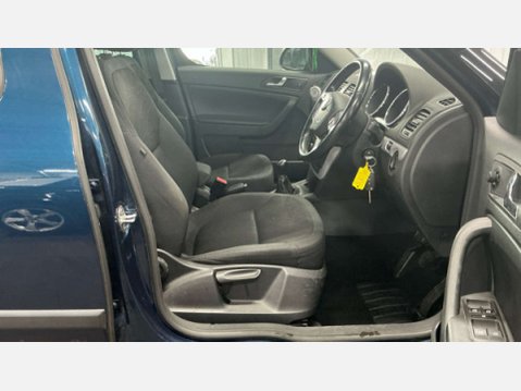 Skoda Yeti 2.0 TDI SE Plus SUV 5dr Diesel Manual 4WD Euro 5 (170 ps) 9