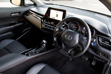 Toyota C-HR DESIGN