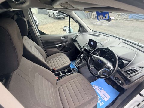Ford Transit Connect 1.5 Transit Connect 240 Limited EcoBlue Auto 10