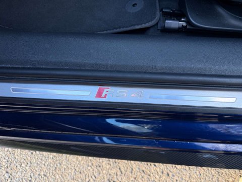 Audi RS4 2.9 RS 4 Carbon Black TFSI Quattro Auto 4WD 5dr 19