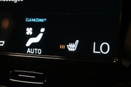 Volvo XC40 2.0 XC40 Inscription Pro B4 MHEV Auto 5dr 7