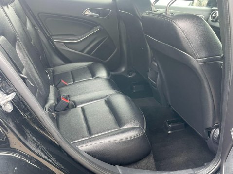 Mercedes-Benz GLA 2.1 GLA200d SE Euro 6 (s/s) 5dr 13