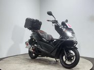 Honda PCX WW 2013 29K NEW MOT 125CC LEARNER SCOOTER SERVICED WARRANTY 2