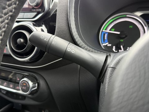 Nissan Juke 1.6 Tekna+ SUV 5dr Petrol Hybrid Auto Euro 6 (143 ps) 37