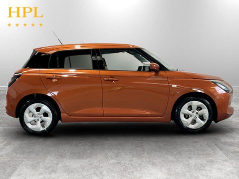 Suzuki Swift 1.2 MHEV Motion Hatchback 5dr Petrol Hybrid Manual Euro 6 (s/s) (82 ps) Air 8