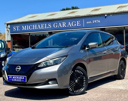 Nissan LEAF Leaf E + N-Connecta Electric, 60.9 kw/h battery, 239 mile range 5dr 1