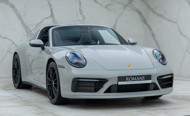 Porsche 911 Targa 4S (992) 10