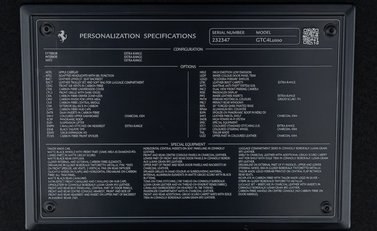 Ferrari GTC4 Lusso V12 TAILOR MADE 55