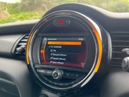 Mini Hatch 1.5 Cooper Sport 3dr 23