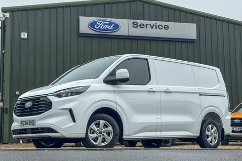Ford Transit Custom SWB L1H1 Low Roof Limited 280 Air Con Alloys Sensors Cam EURO 6