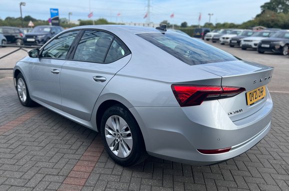 Skoda Octavia SE TECHNOLOGY TSI 9