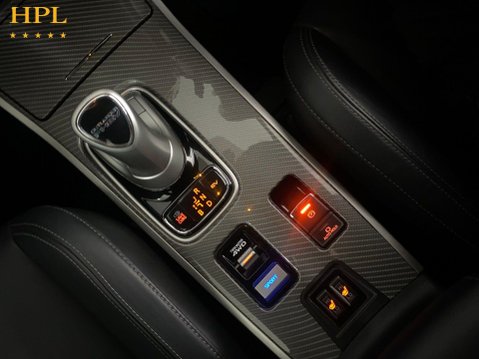 Mitsubishi Outlander 2.4h TwinMotor 13.8kWh 4h SUV 5dr Petrol Plug-in Hybrid CVT 4WD Euro 6 (s/s 16
